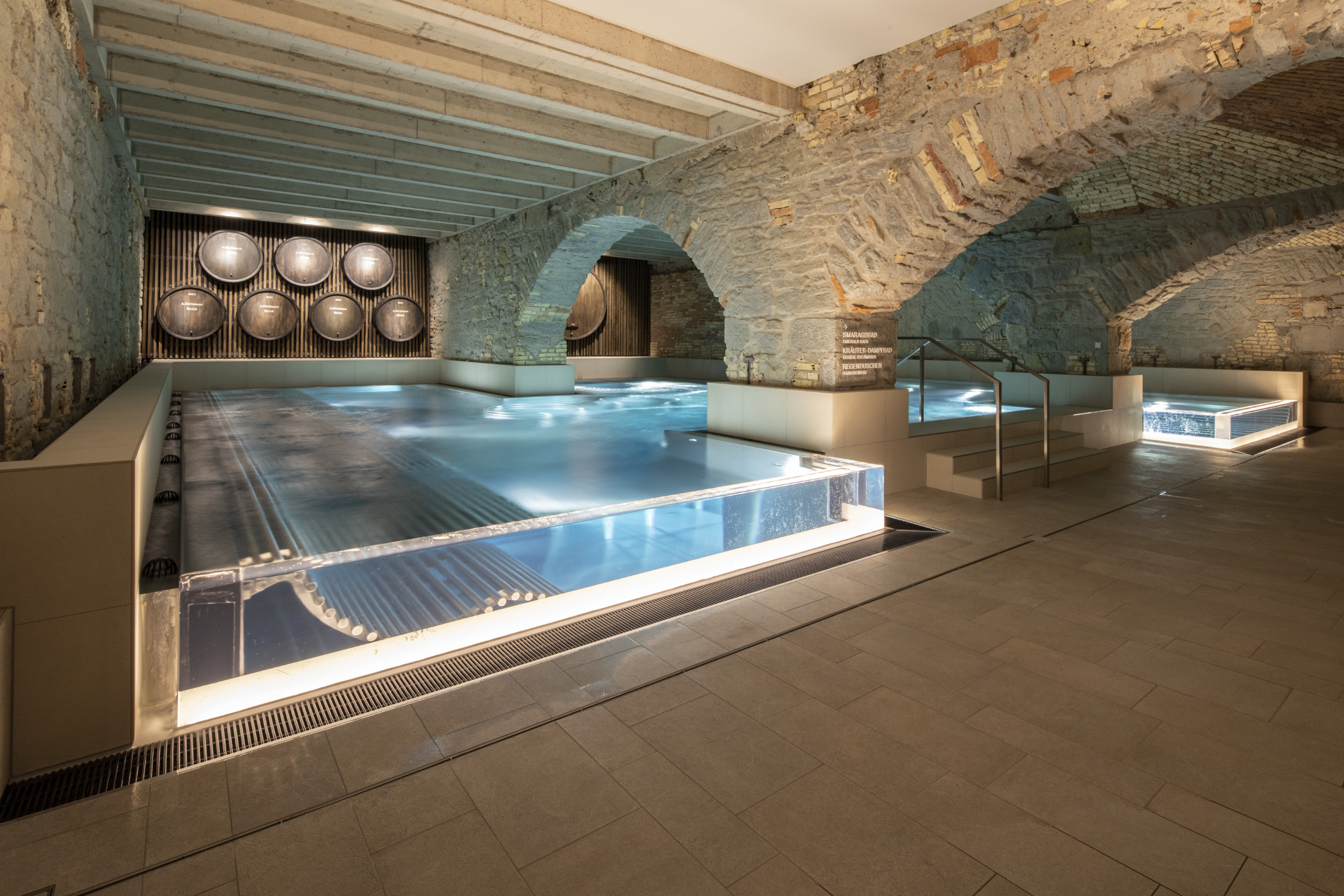 Bain thermal Thermalbadbereich im Hürlimannbad & Spa Zürich
