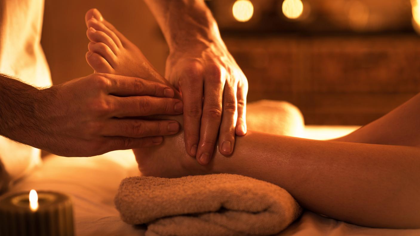 Mineralbad & Spa Samedan Bergritual mit Fuss- & Beinmassage