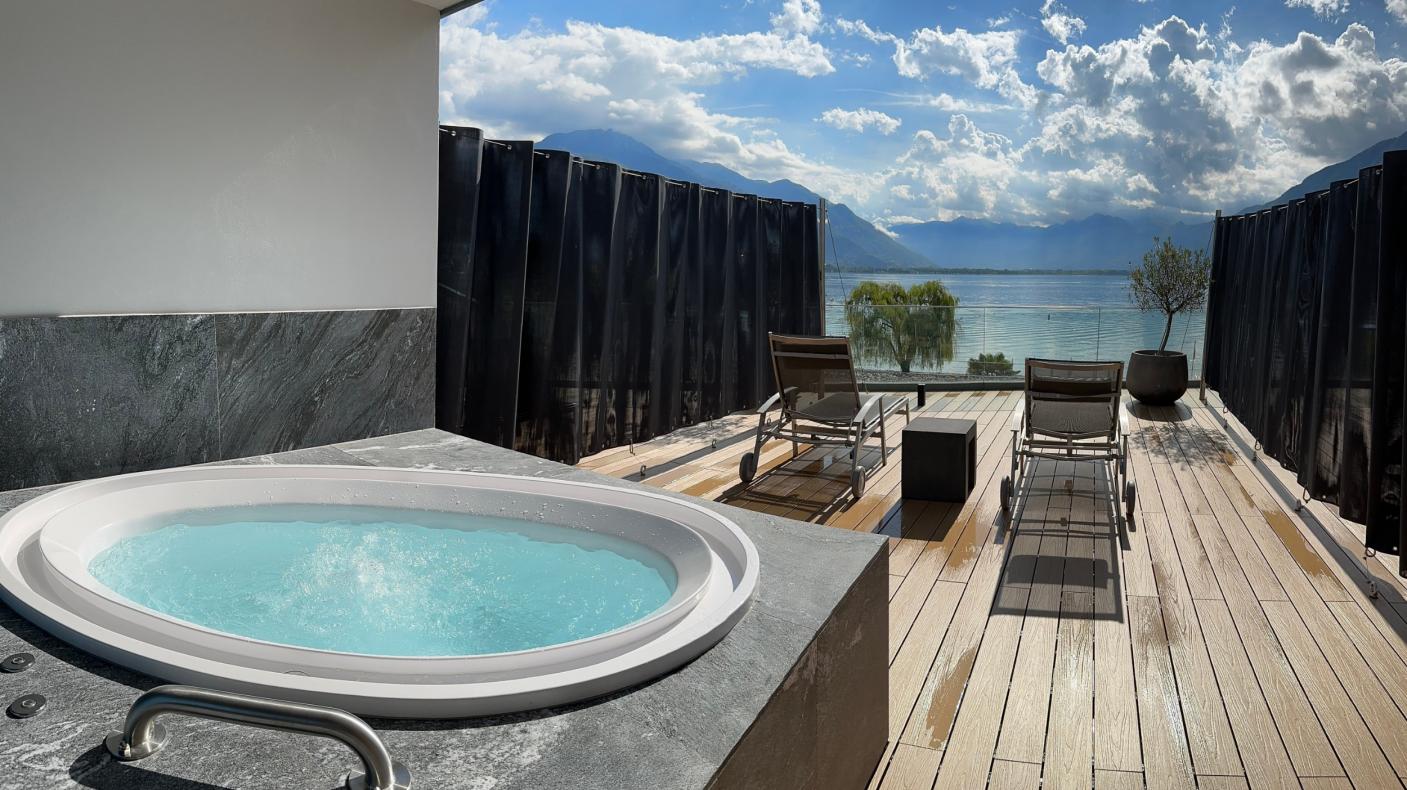 Private Spa Terrasse mit Pool